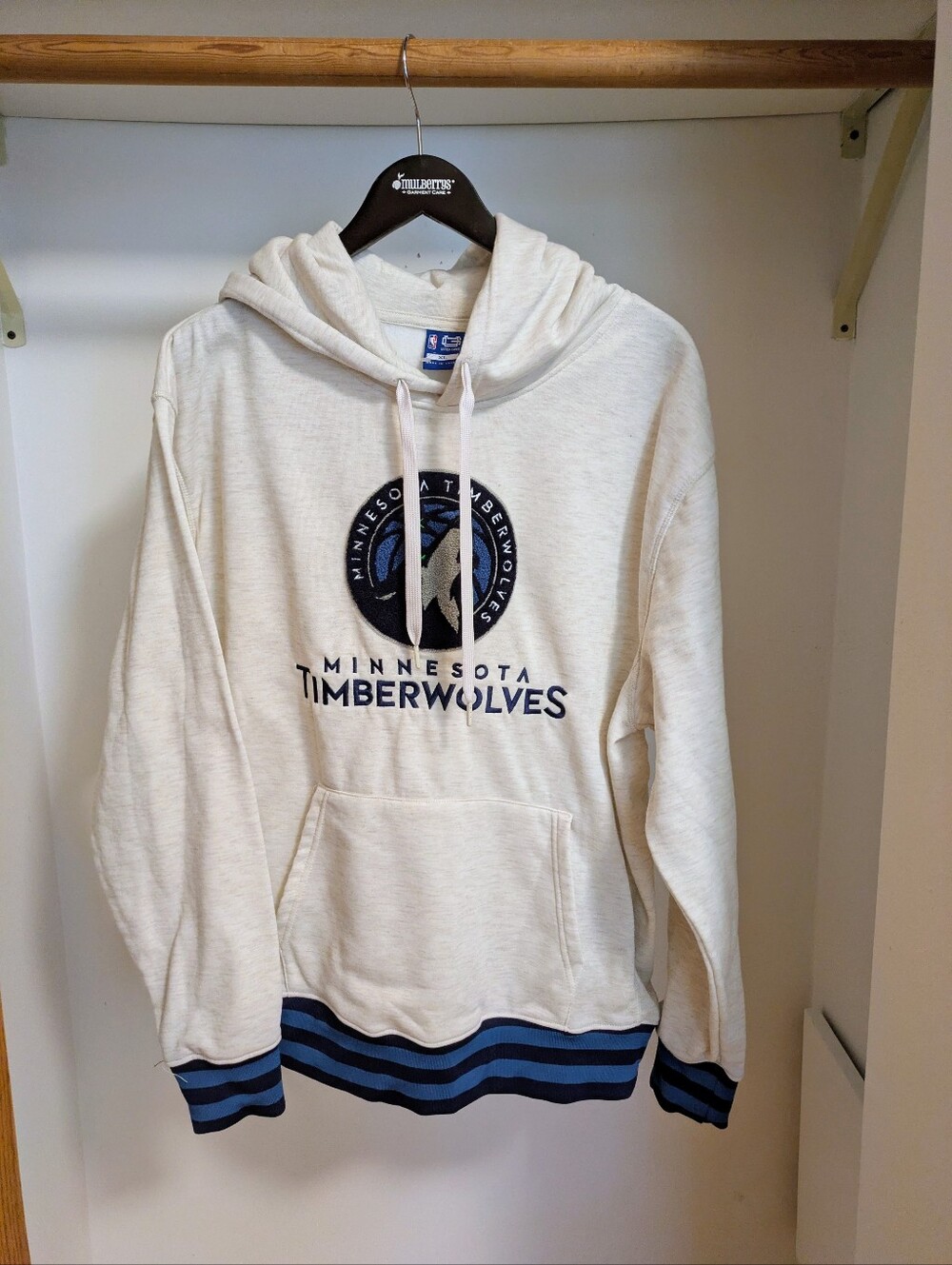 Pro Standard Minnesota Timberwolves Premium Chenille Hoodie Size XL